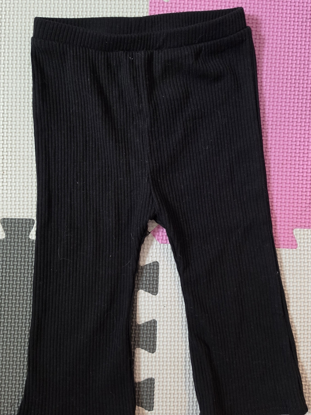 Black Ribbed Bell Bottom Leggings 6-12m